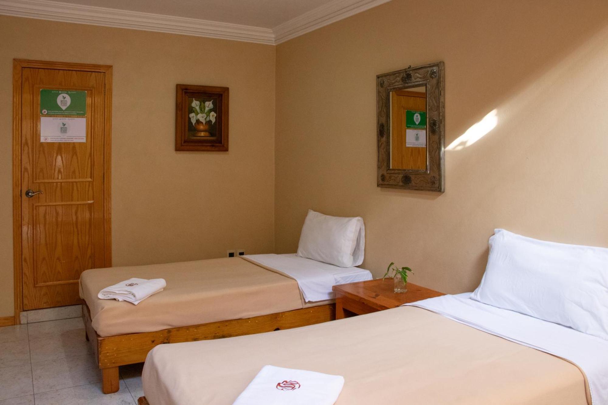 Suites Sevilla Puebla Exterior foto